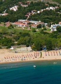 Holiday Village ****