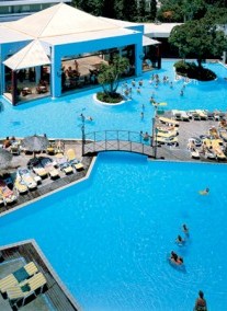 Dionysos Hotel **** 