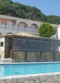 Agoulos Inn Hotel ***