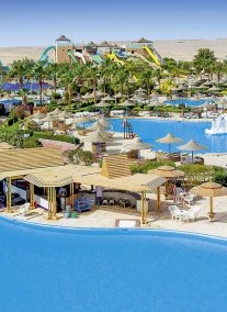 Titanic Resort & Aqua Park****