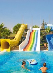 Aska Costa Holiday *****