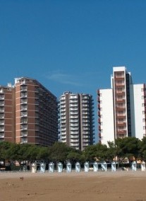 Condominio American ***