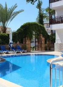 Side Elit Garden ***