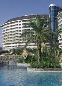 Royal Wings Hotel ***** Royal Wings Hotel *****