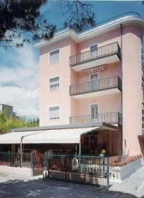 Villa Livia Hotel ** Villa Livia Hotel **