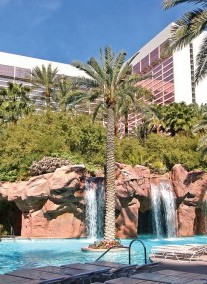 Flamingo Hotel ***