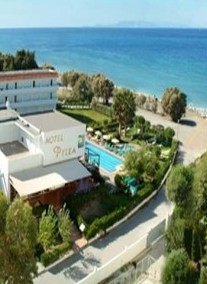 Pylea Beach Hotel ***