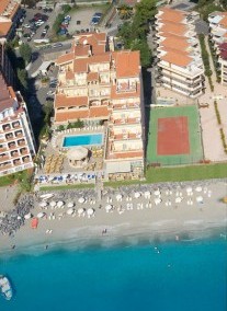 Hellenia Yachting ****