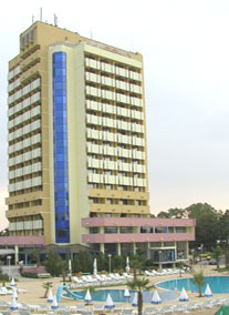 Hawai Hotel **