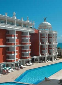 Antique Roman Palace ****