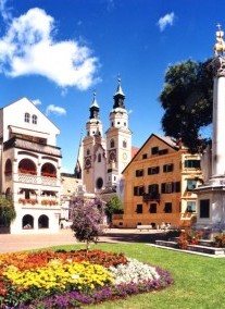 2023.09.14-09.17. 4nap/3éj Tiroli kincsesláda körutazás 2023.09.14-09.17. 4nap/3éj Tiroli kincsesláda körutazás