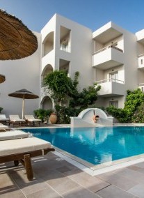 Parasol Luxury Hotel and Suites****