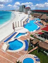Krystal Cancun ****+