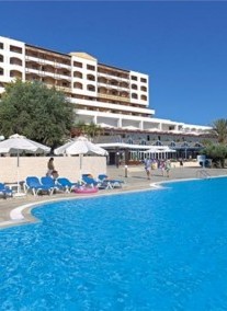Aldemar Amilia Mare*****
