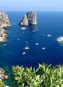 2023.08.26-08.31. 6nap/5éj Nápoly városlátogatás 