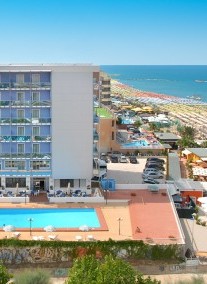 Majestic Hotel ***