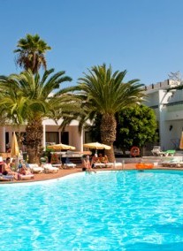 Apartments Playa Club ***