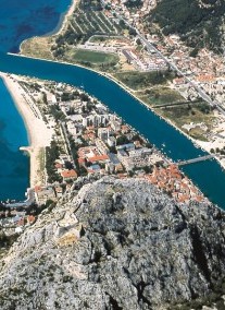 Dalmácia-Omis szállások