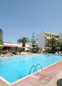 Pyli Bay & Garden ***+