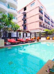 Pattaya Seaview ****+