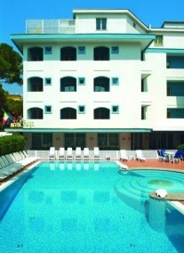 Ricchi Hotel *** Ricchi Hotel ***