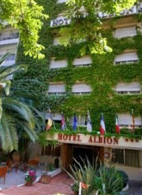 Albion Hotel***
