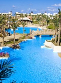 Crowne Plaza Sahara Oasis 5*