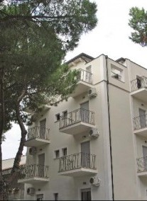 Le Rose apartman ***