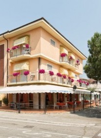Azzurra Hotel *** Azzurra Hotel ***