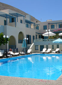 Roussos Beach Hotel ***