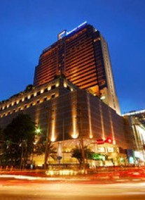 Pathumwan Princess ****